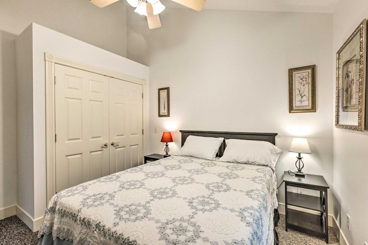 Couples Haven In Frankfort By Lake, Trails And Dtwn 외부 사진