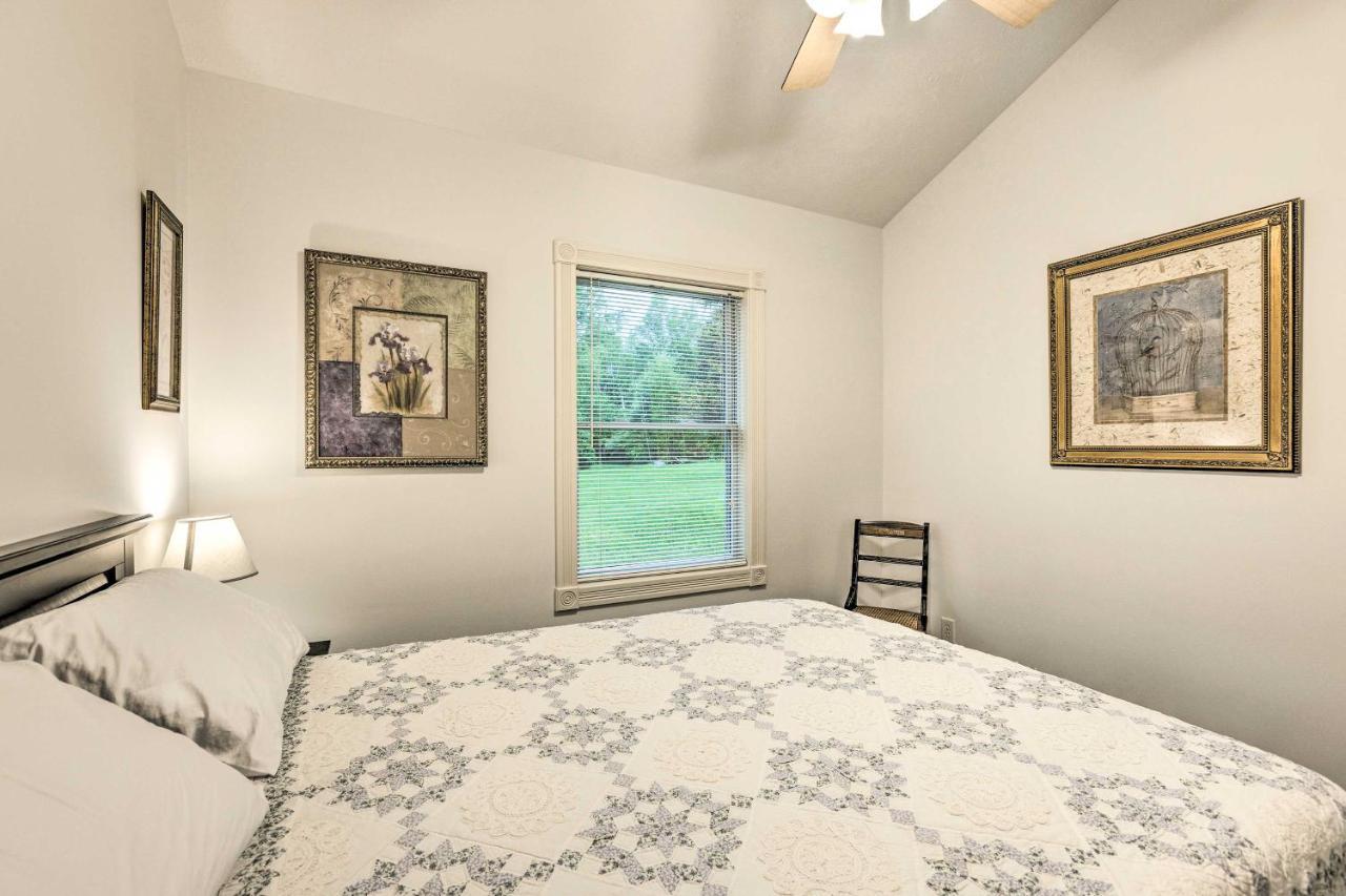 Couples Haven In Frankfort By Lake, Trails And Dtwn 외부 사진
